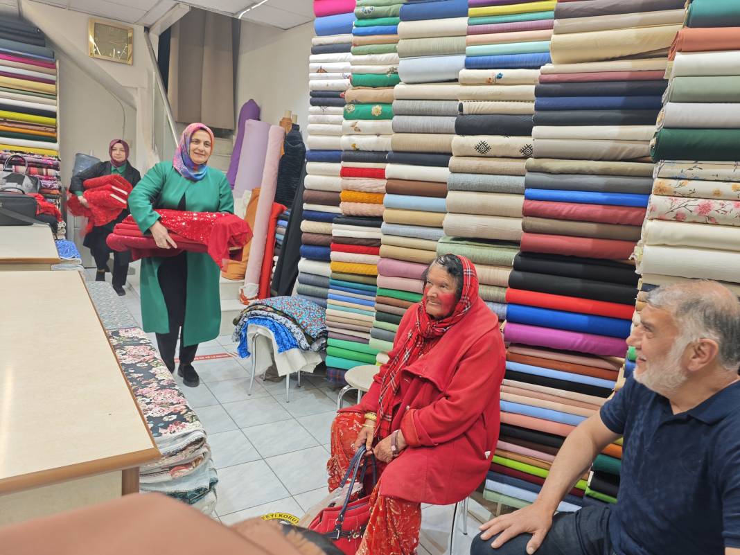 Kırmızı bir hayatın ünlü kahramanına Konya’da yüz güldüren dokunuş 17